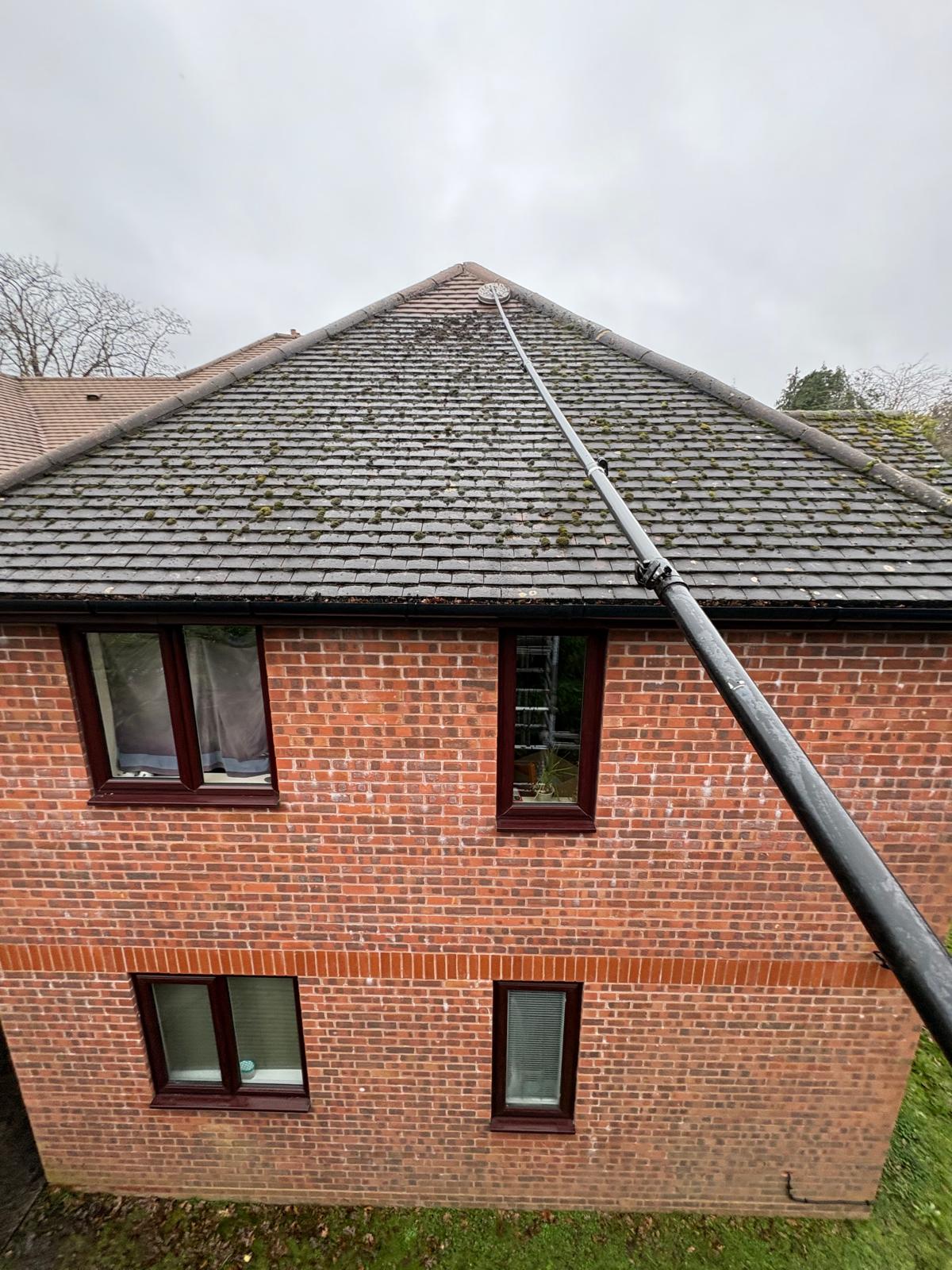 Roof clean – drag to compare – before